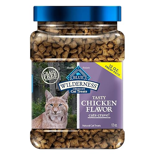 Blue Buffalo Wilderness Tasty Chicken Crunchy Cat Treats, Grain-Free Cat Treats, Real Chicken, Natural Ingredients, Enhanced with Vitamins, Minerals & Other Nutrients, Great for Training, Tub 12 oz.