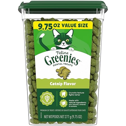 Greenies Cat Treats, Feline Veterinarian-Recommended Adult Natural Dental Treats, Catnip Flavor, 9.75 oz. Tub